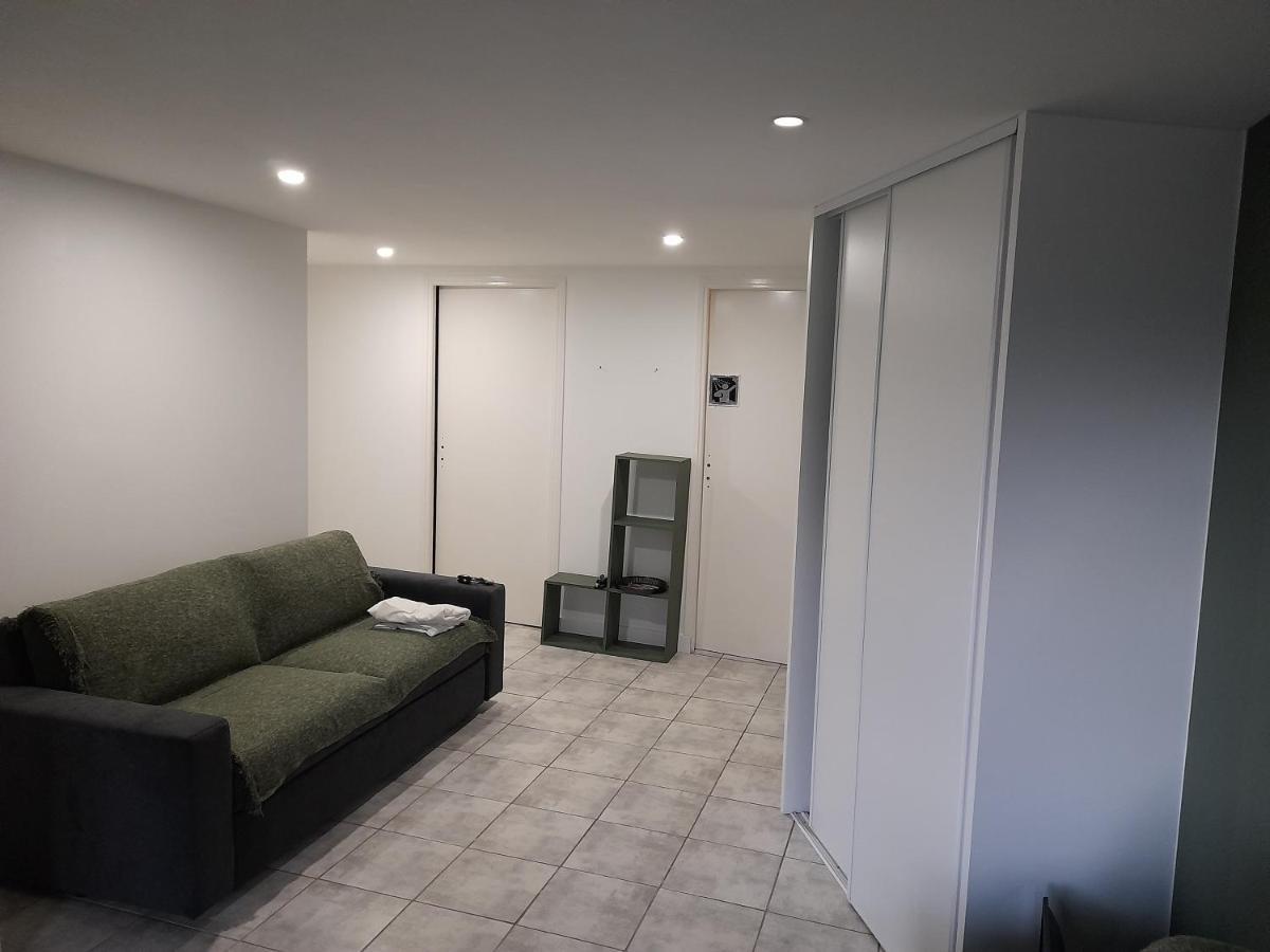 A 5 Mns Du Puy De Dome Avec Vue Imprenable Studio Rez De Jardin 24M2 Neuf A Laschamps Saint-Genès-Champanelle Zewnętrze zdjęcie