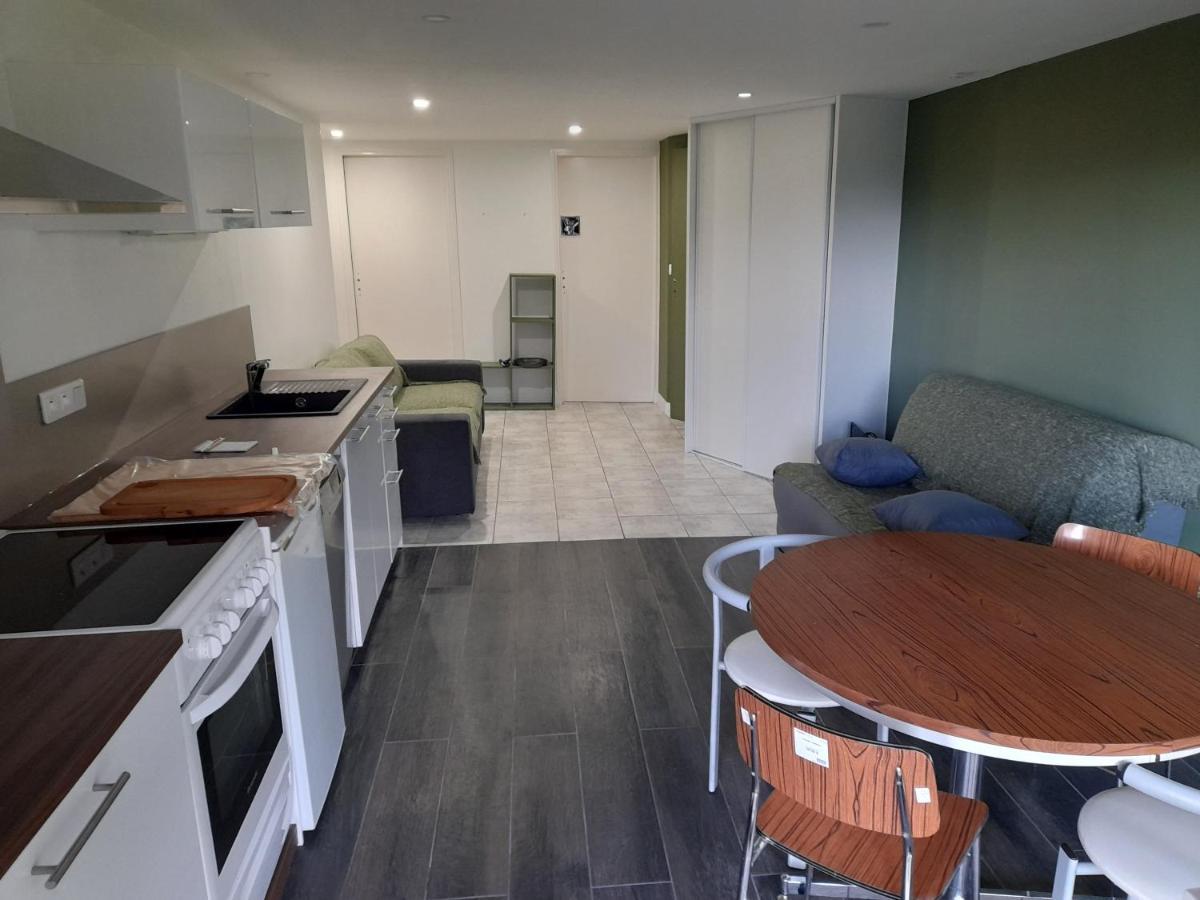 A 5 Mns Du Puy De Dome Avec Vue Imprenable Studio Rez De Jardin 24M2 Neuf A Laschamps Saint-Genès-Champanelle Zewnętrze zdjęcie